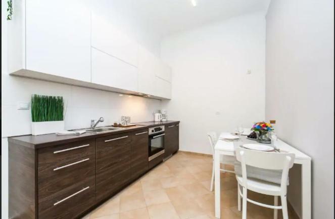 Urban Nest Apartments- Old Town Stradomska 9 Krakow Exterior photo